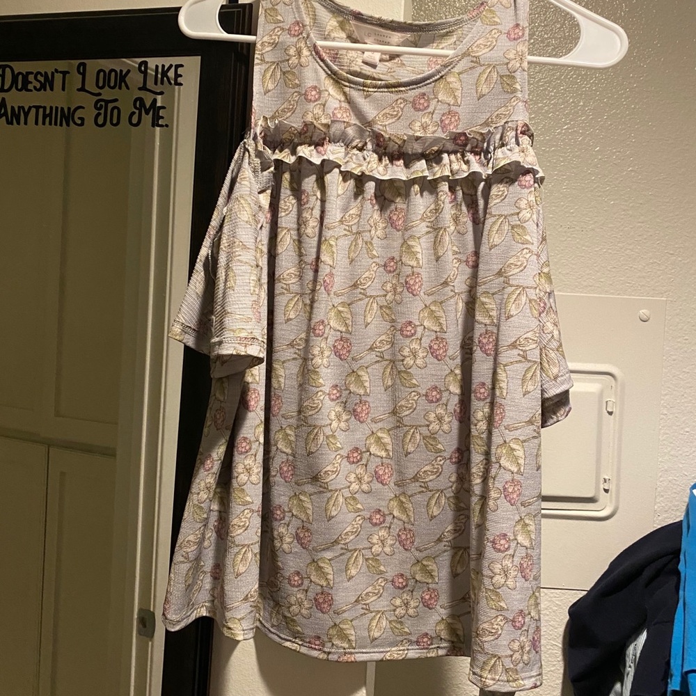 Shoulder -less blouse. Lc Lauren Conrad